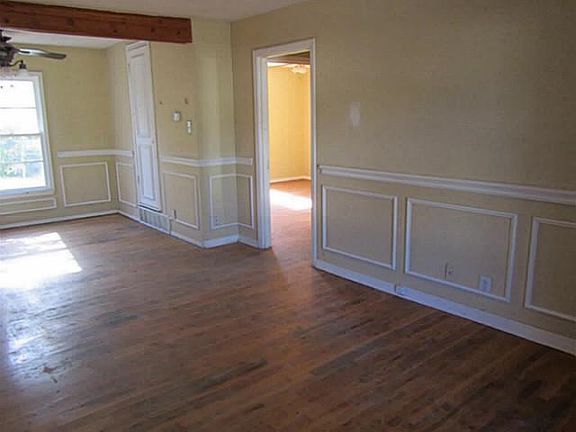 2nd image of 3724 Kris St