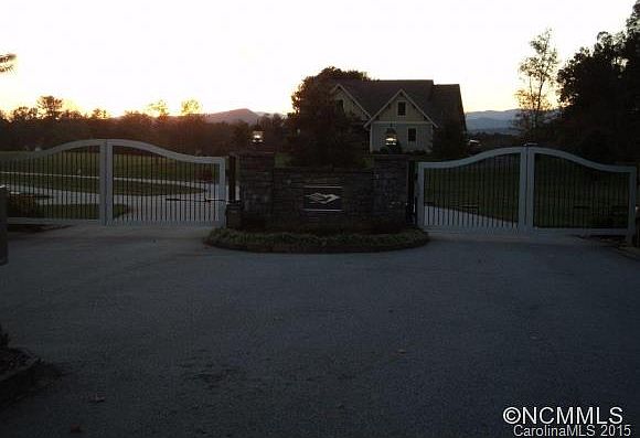 1st image of 3 Skytop Farm Ln