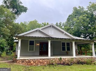 482 Youngs Mill Rd, Lagrange, GA 30241