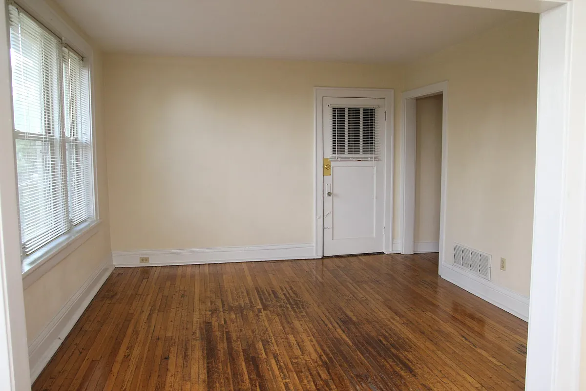 Building Photo - 815 Leland Ave #3N