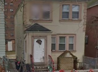 127 Alaska St, Staten Island, NY 10310
