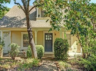 1165 N Main St, Ashland, OR 97520