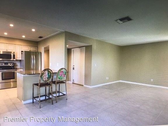 5th image of 3099 Boca Ciega Dr