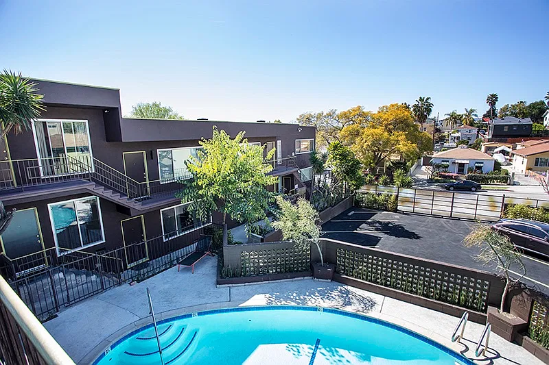 1 bed, $2,895 — Photo 2