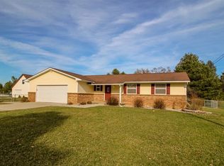 6034 Johnson Rd, Flushing, MI 48433