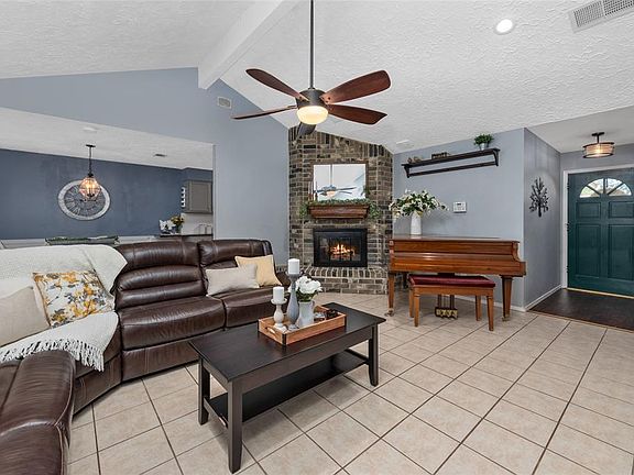 5th image of 4223 Arapajo St
