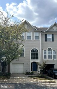 6637 Roderick Loop, Gainesville, VA, 20155