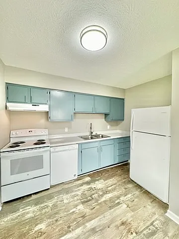 2024-2026 Hickory Hill Dr #2024 — Photo 5