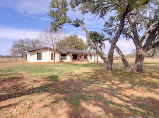 165 Spencer Ct, Fredericksburg, TX 78624