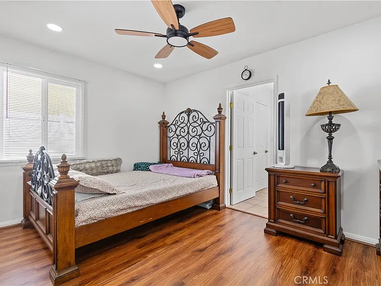 4503 Darien St — Photo 10