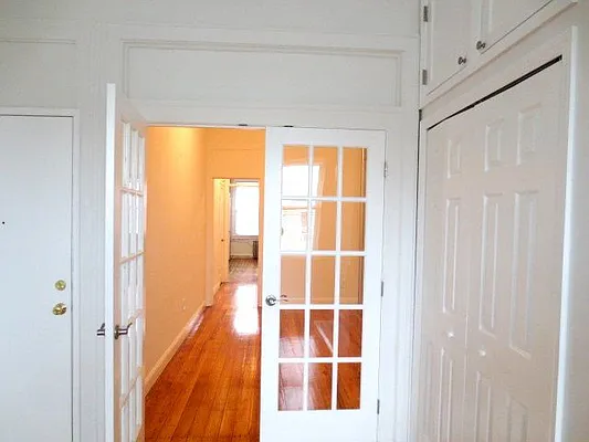 Rented by Sky Real Estate NY | media 23