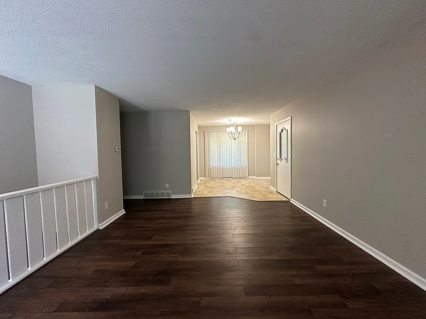 3 bed, 2.5 bath, $1,800 — Photo 4
