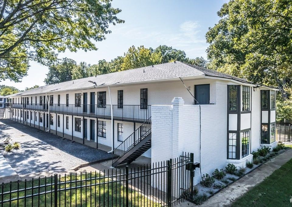 1st image of 3060 Southern Ave #21