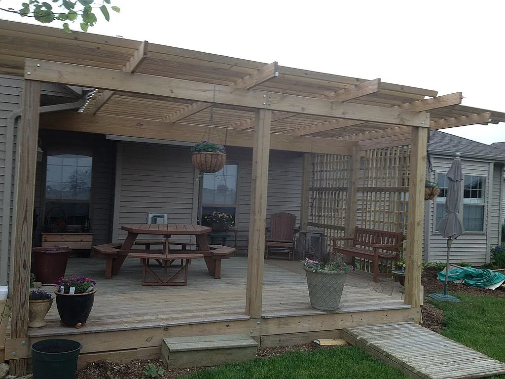 1607 Kelsey St photo 1