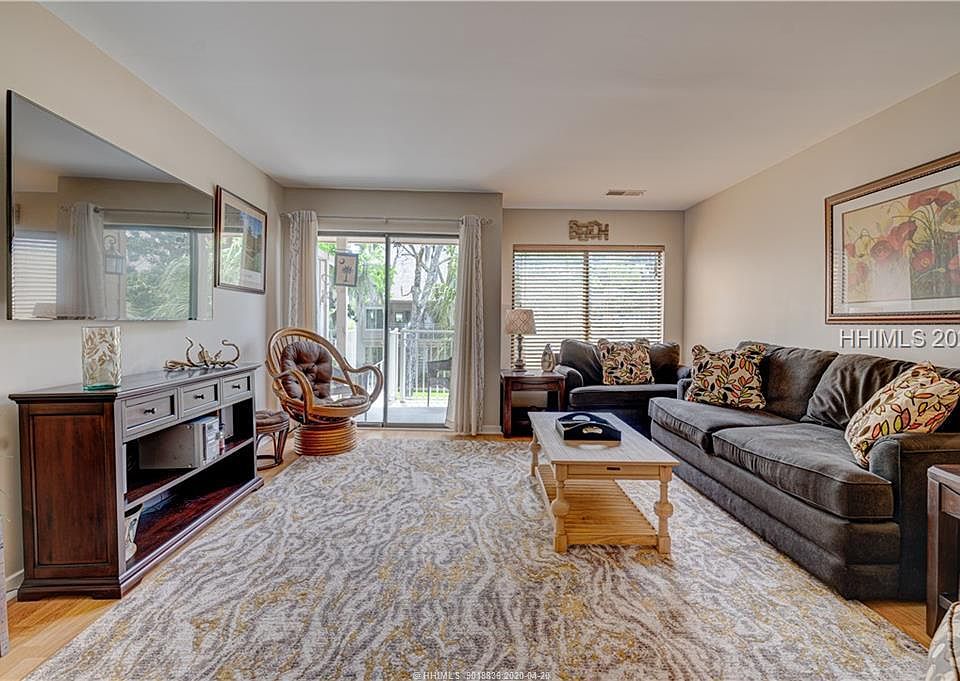 1st image of 15 Deallyon Ave APT 69