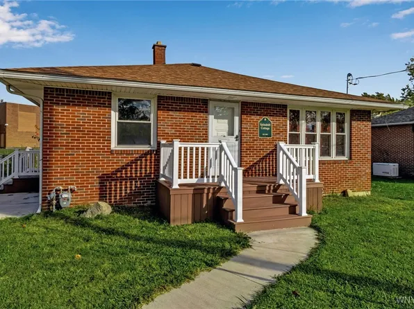 5119 Glendale Ave, Hamburg, NY 14075