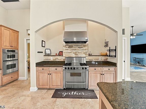 5th image of 3712 Whippoorwill Blvd