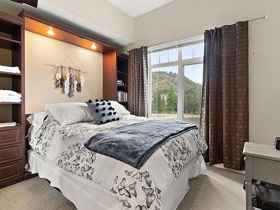 3rd image of 1395 Bear Mountain Pkwy #419