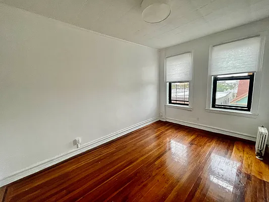 Rented by Highline Residential | media 23