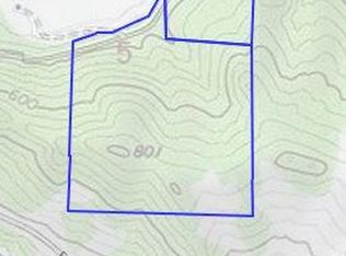 8200 Fort Seward Rd, Blocksburg, CA 95514