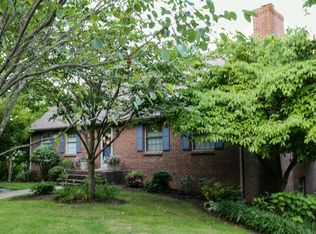 1276 Colonial Dr, Lexington, KY 40504