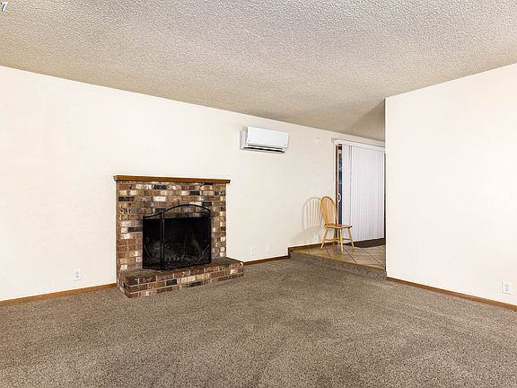5th image of 4265 Murnane St