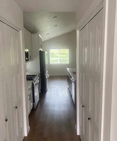 96 Huntington Dr — Photo 4