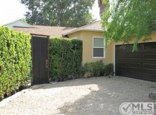 19014 Calvert St, Reseda, CA 91335