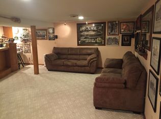 118 Leonard Ave, Juneau, WI 53039