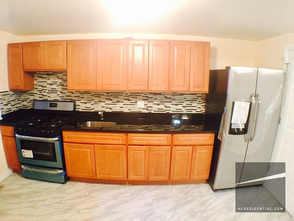 1st image of 3920 29th St #2