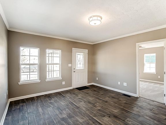 5th image of 908 Park Ave