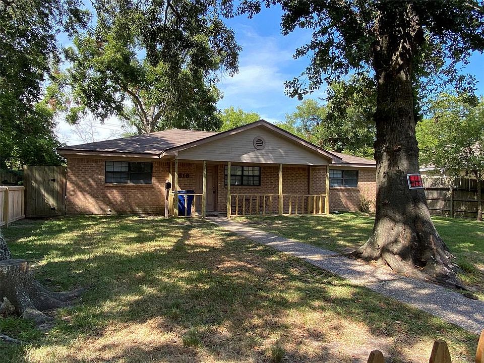 1st image of 816 18th Ave N