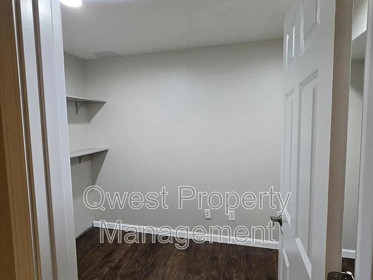 6981 Sienna Dr SE — Photo 20