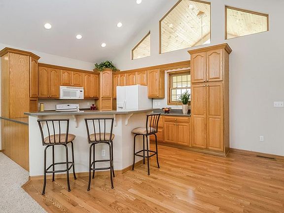 5th image of 6605 N Glen Dr