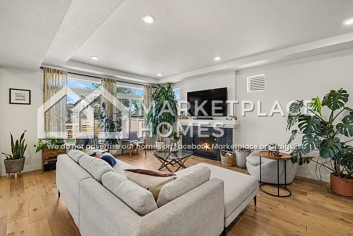 4247 Riverwalk Cir — Photo 6