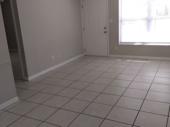 5th image of 3808 Buckeye Cir