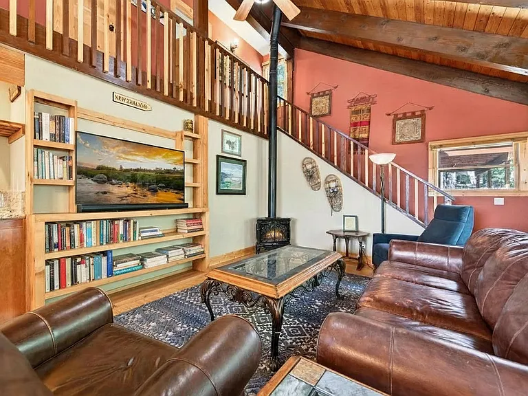 11583 Norse Ave — Photo 4