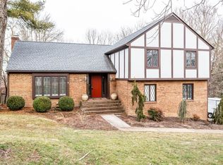 223 Mount View Dr, Staunton, VA 24401