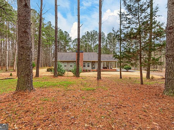 2nd image of 1553 S Walkers Mill Rd