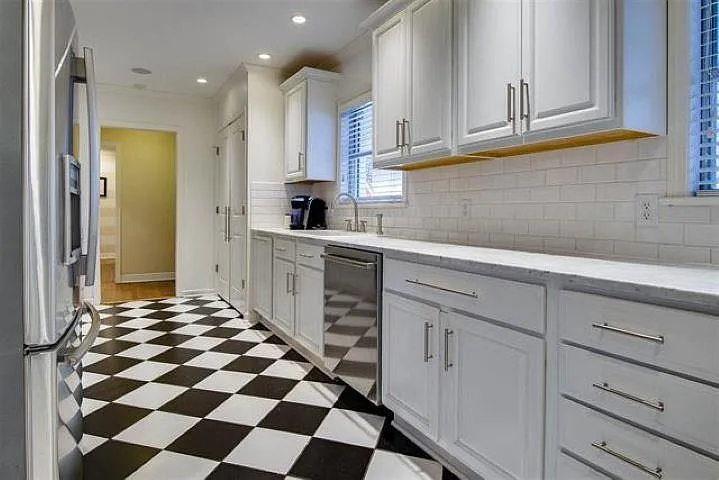 4270 Minden Rd — Photo 9