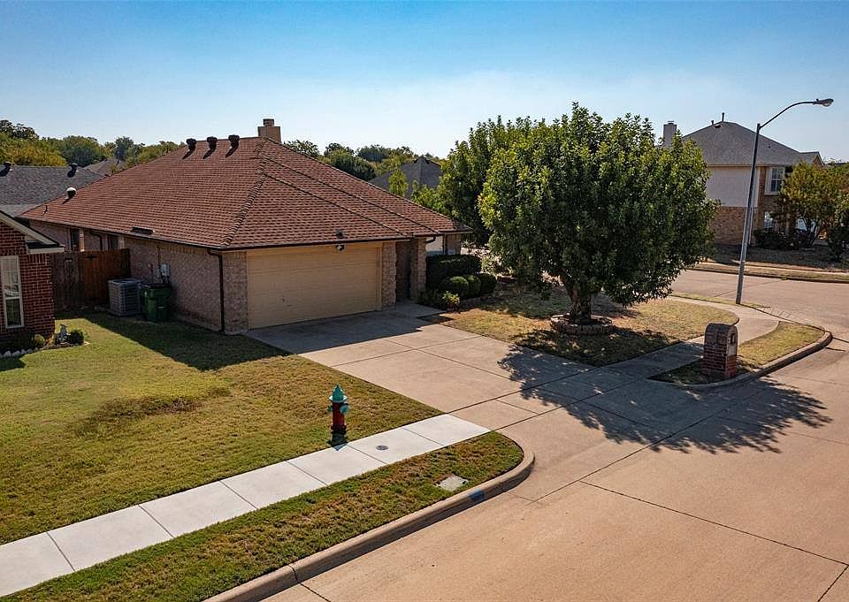1st image of 3500 Tommy Hays Dr