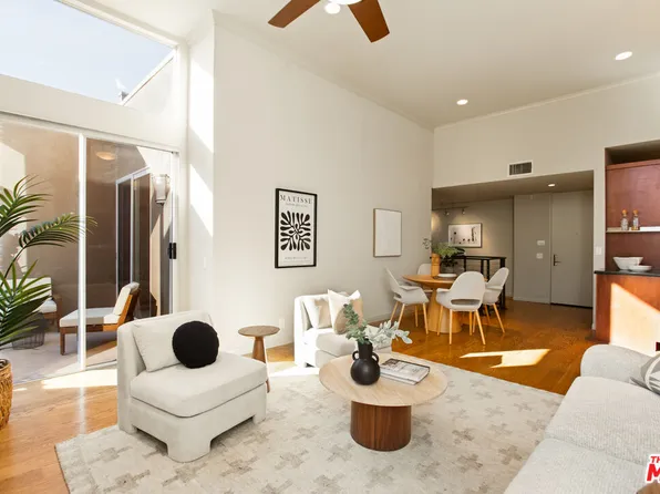 1425 N Detroit St #Penthouse 405, Los Angeles, CA 90046