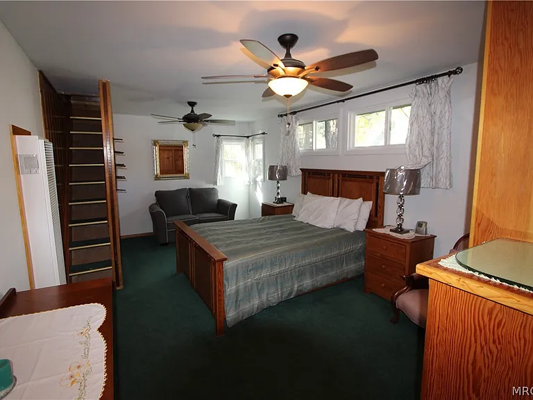 331 W North Shore Dr — Photo 17