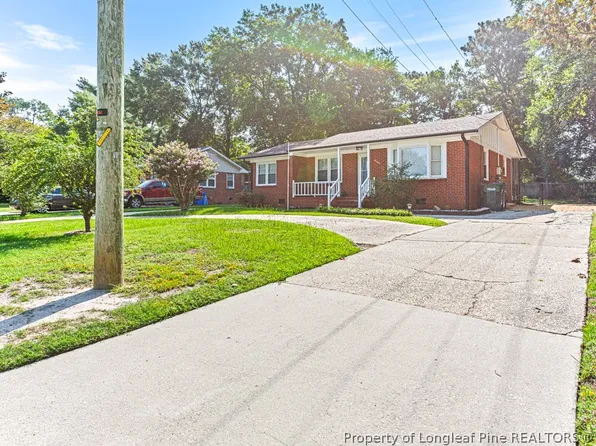 1115 Martindale Dr, Fayetteville, NC 28304