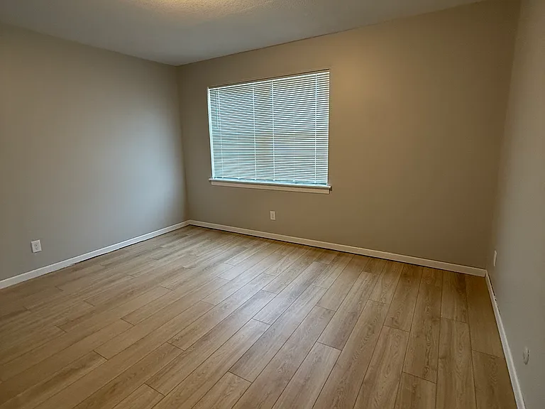 4402 SW 34th St — Photo 20