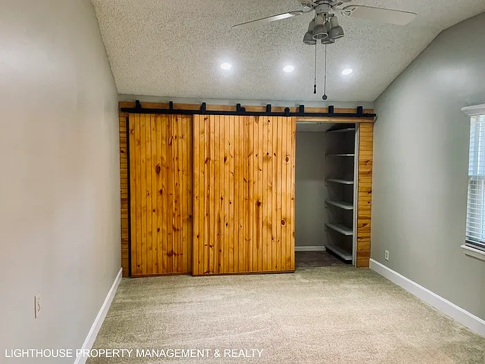 3331 Sylvia St — Photo 11