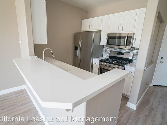 2nd image of 27017 Big Rapids Loop Unit 35