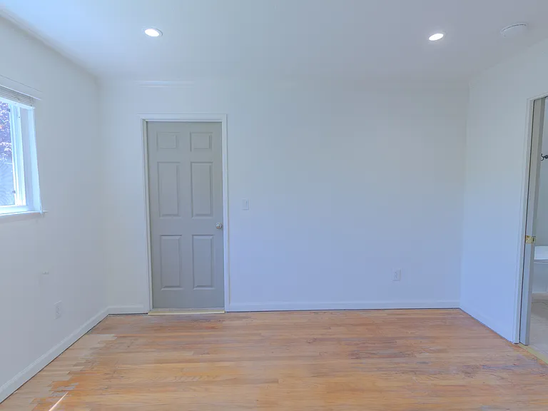 6944 Cedar Ln — Photo 20