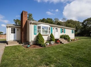 29 Greenfield Rd, Westport, MA 02790