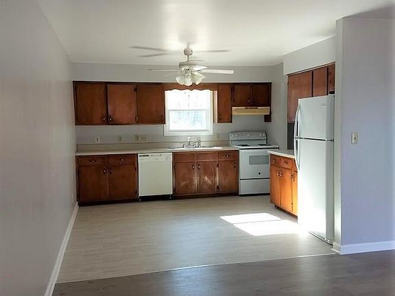 5th image of 2431 Ryan Rd